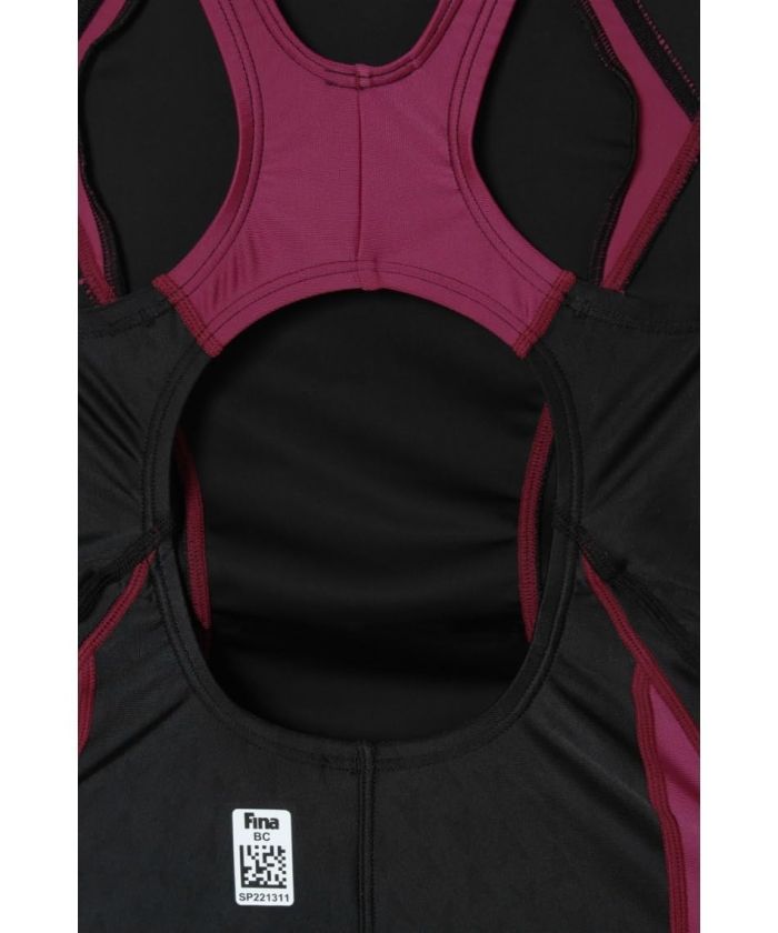 Speedo スピード