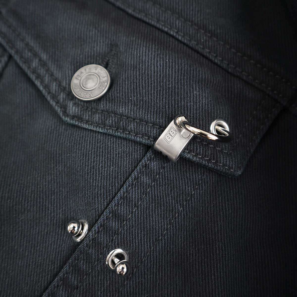 balenciaga ピステ・ウィンドブレーカー PARIS 10 210.jpg