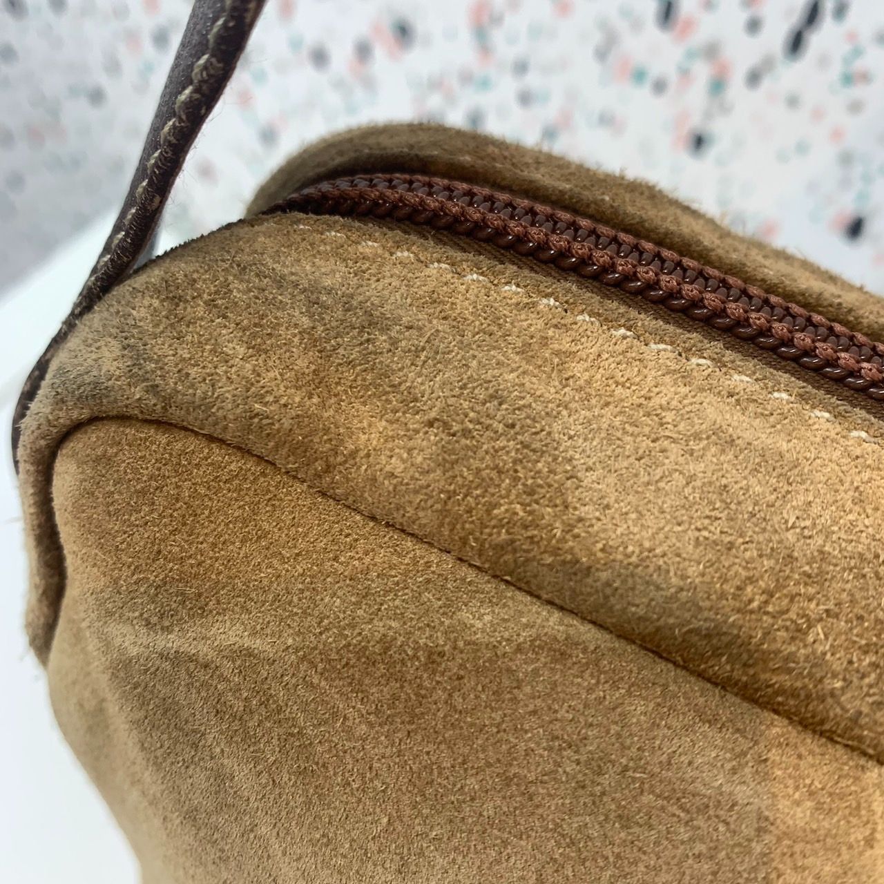 LOEWE ロエベ スエードレザー ショルダーバッグ アナグラム LOEWE ロエベ スエードレザー ショルダーバッグ アナグラム