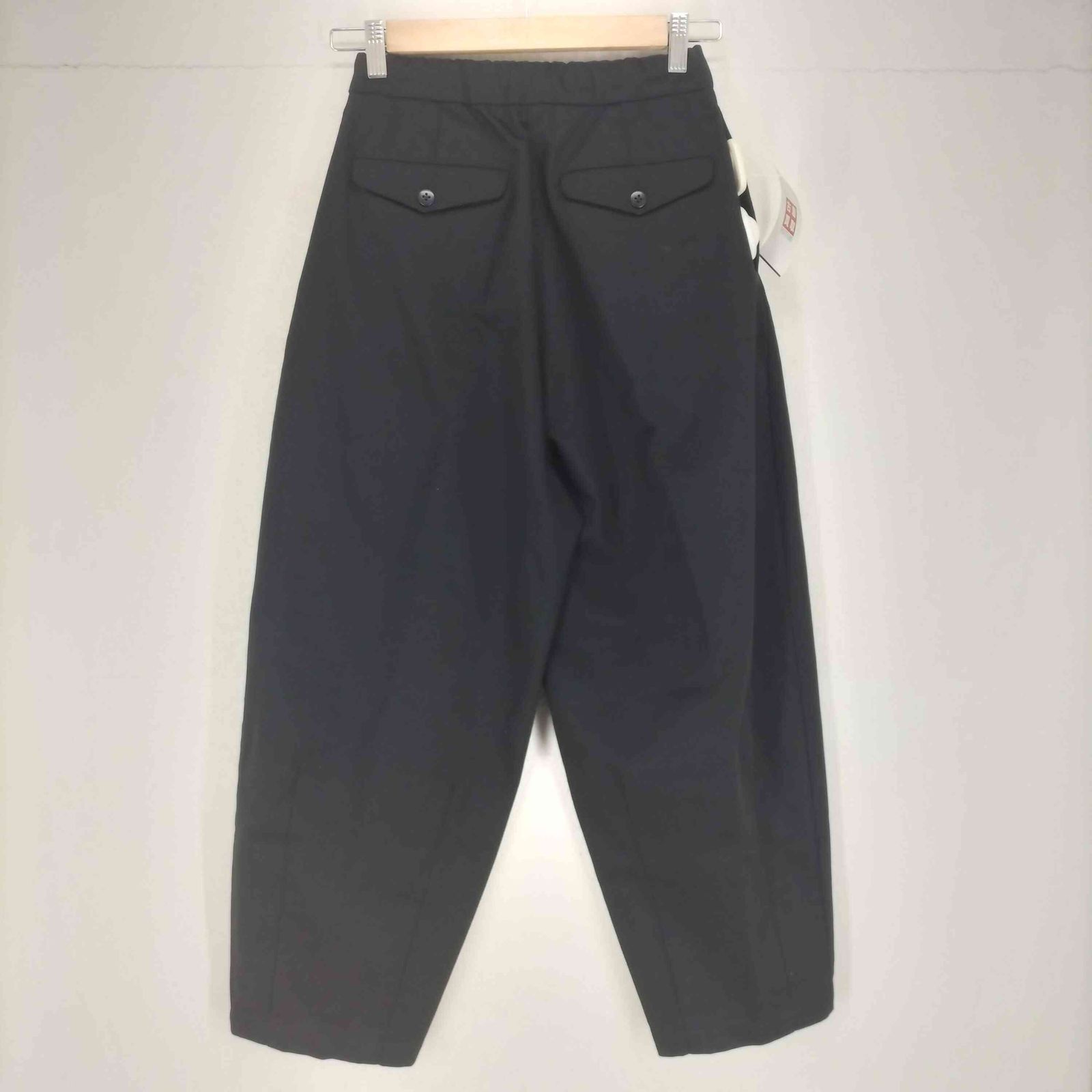 pants コクーンチノパンツ