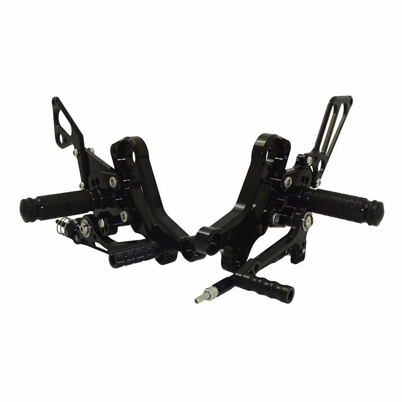 フットペグセット 足元の操作性向上に