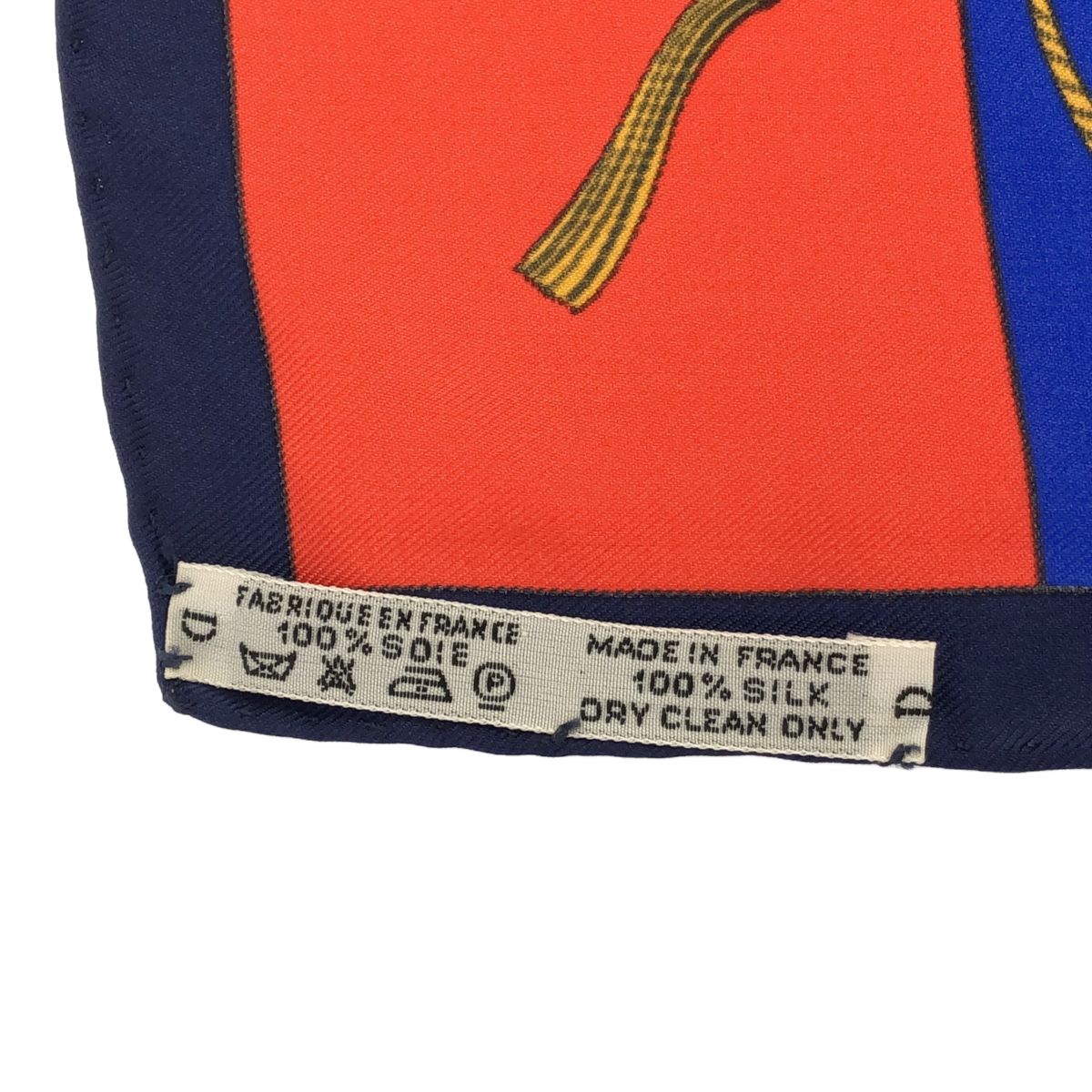HERMES エルメス スカーフ カレ90 SOIES VOLA 大空に舞うシルク シルク