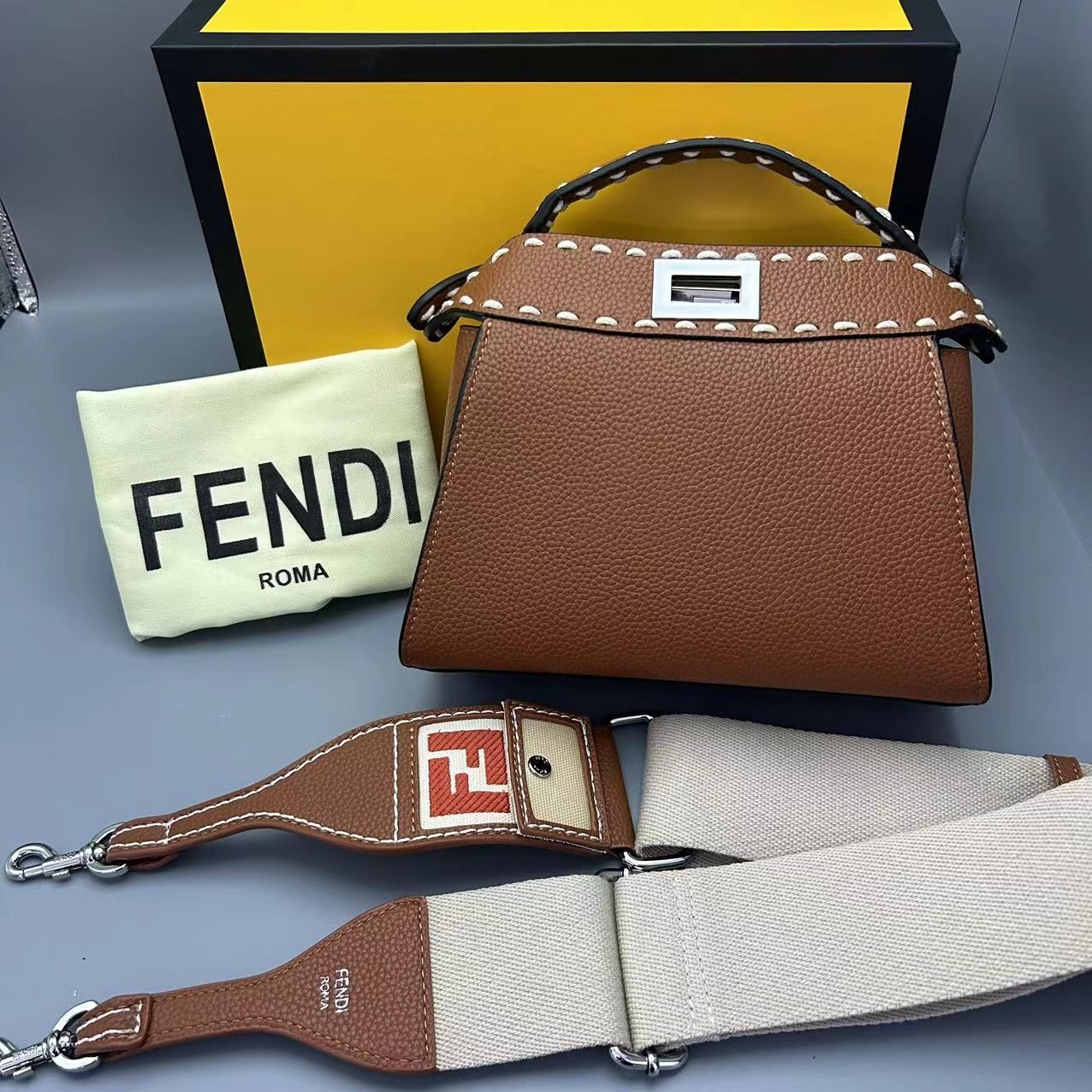 FENDI ピーカブー ミニ2wayショルダーバッグ ハンドバッグ