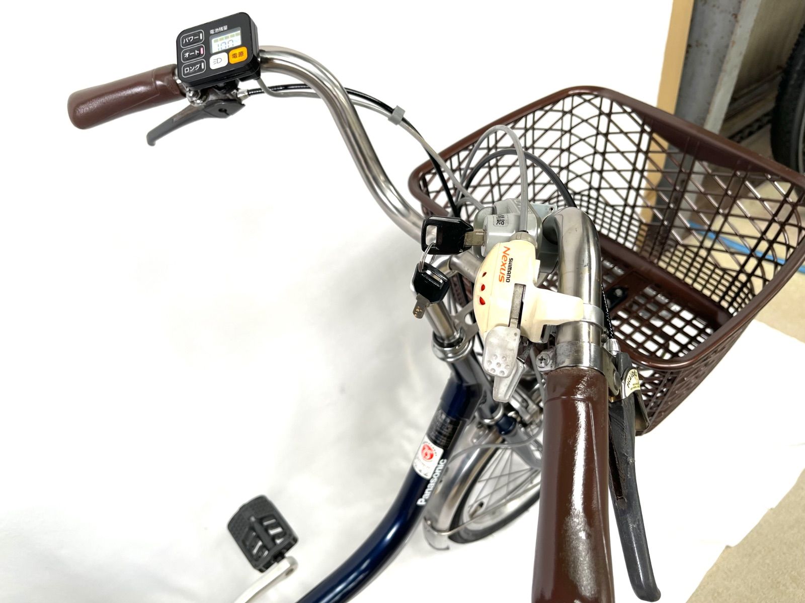 送料無料 Panasonic 電動アシスト三輪自転車 8Ah 長押し5点灯 18-16