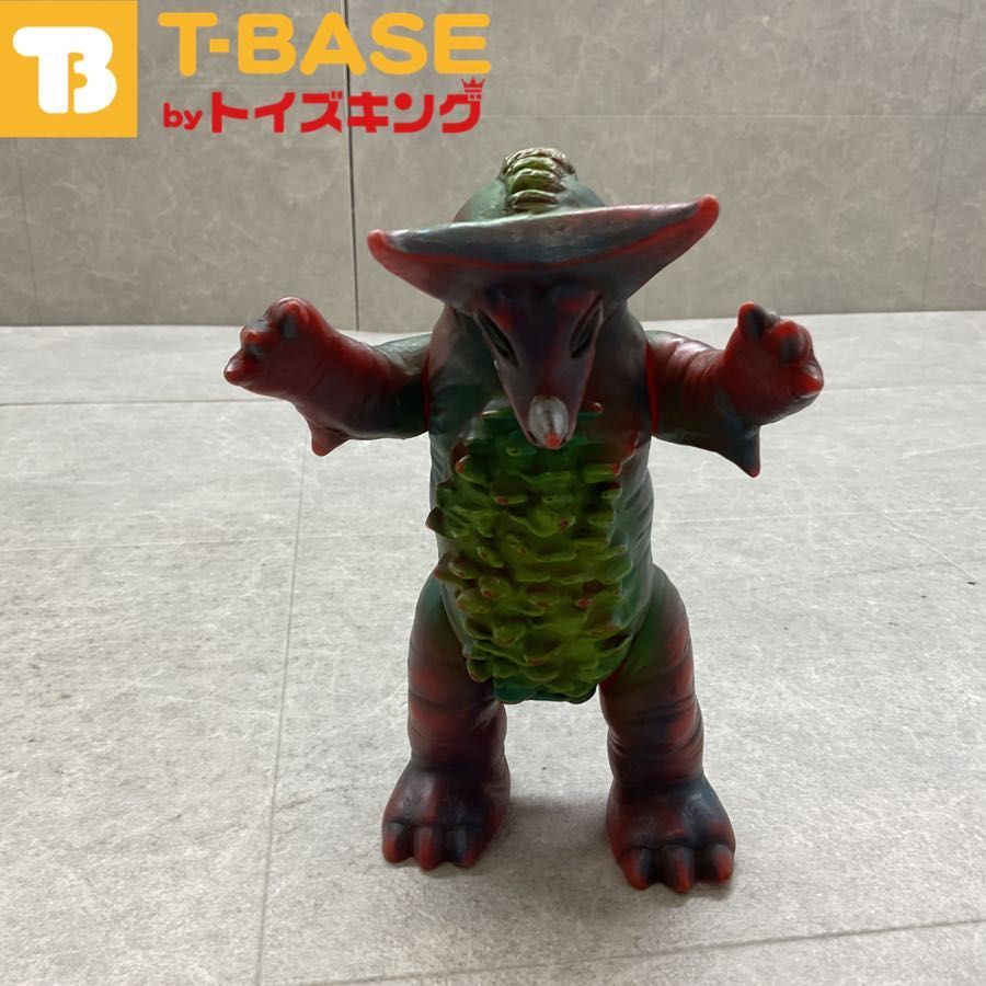 ジャンク マルサン商店 円谷プロ ウルトラマン 古代怪獣 ゴモラ  