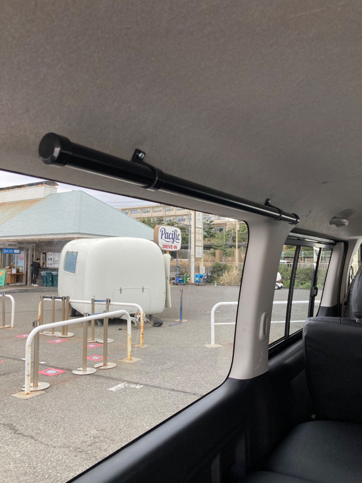 ハイエース S-GL 120センチサイドバー(取り付け説明書付き 車体側 ハイエース S-GL 120センチサイドバー(取り付け説明書付き 車体側