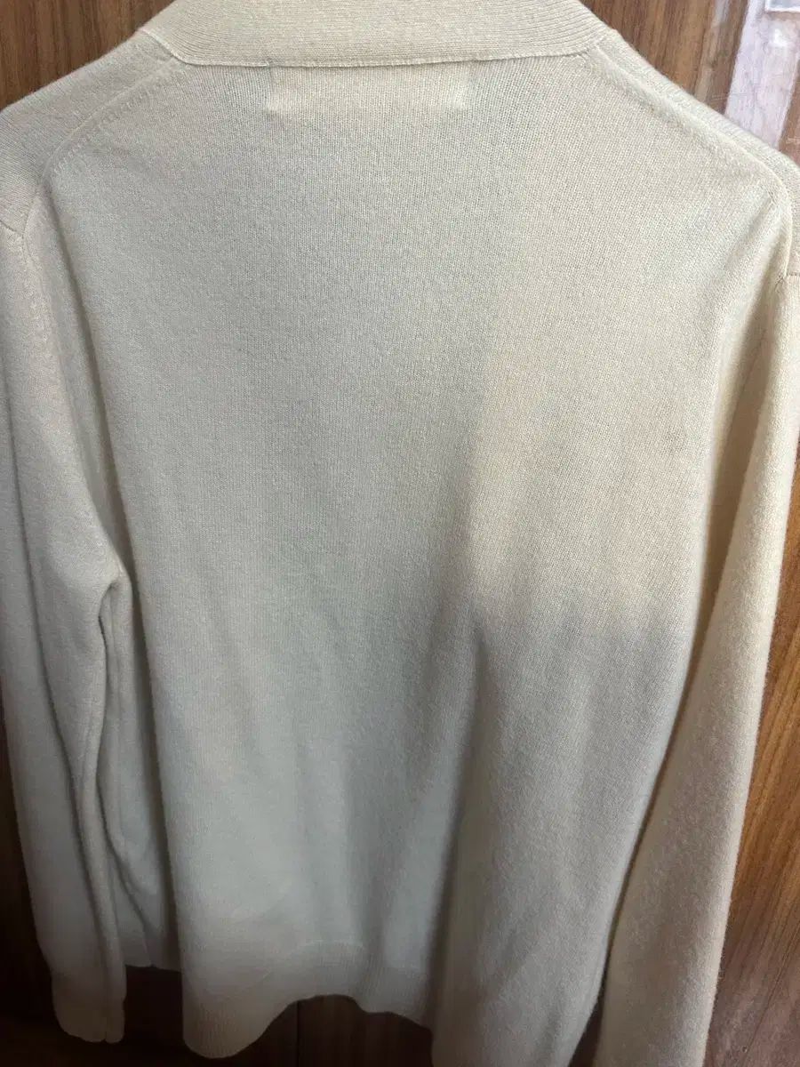 コム デ ギャルソン 白パッチ カーディガン WWW_OLIVIERBERNSTEIN_COM