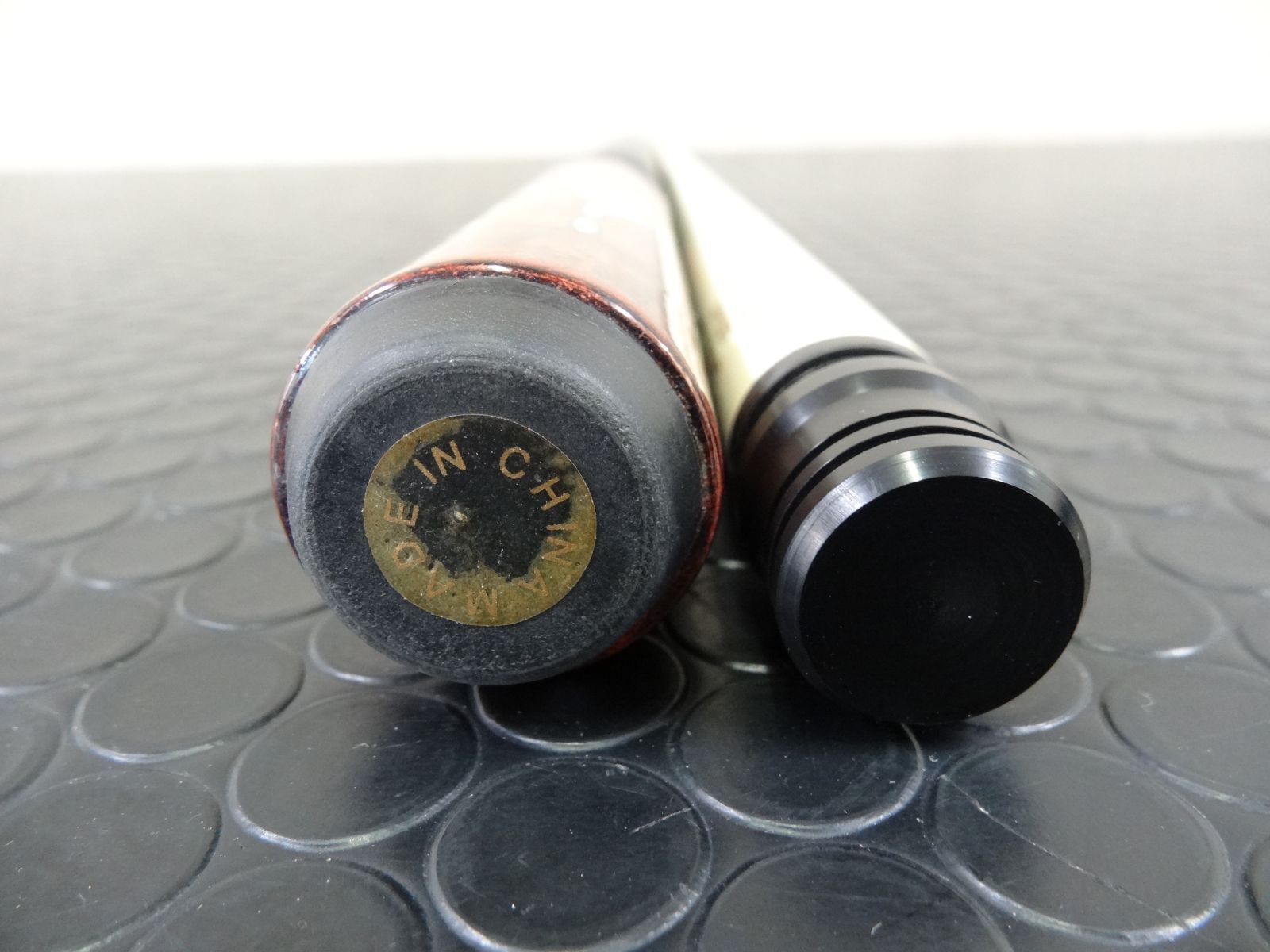 WARP　RESISTANT FIBERGLASS  ビリヤード　キュー. ビリヤード キュー ケースつき FIBERGLASS & GRAPHITE COMPOSITE