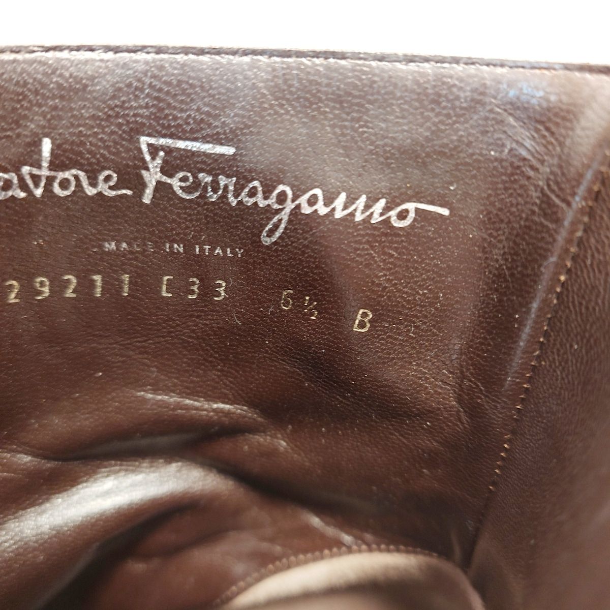 SalvatoreFerragamo(サルバトーレフェラガモ) ショートブーツ 6 1/2 D レディース - ダークブラウン ガンチーニ レザー