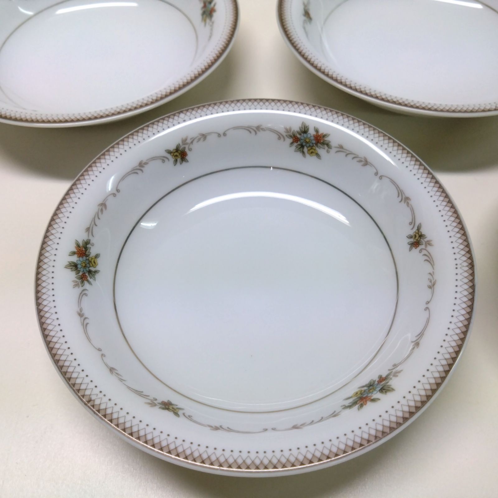 71628【削除予定】 Noritake ノリタケ JOANNE ジョアンヌ ミニボウル 4 