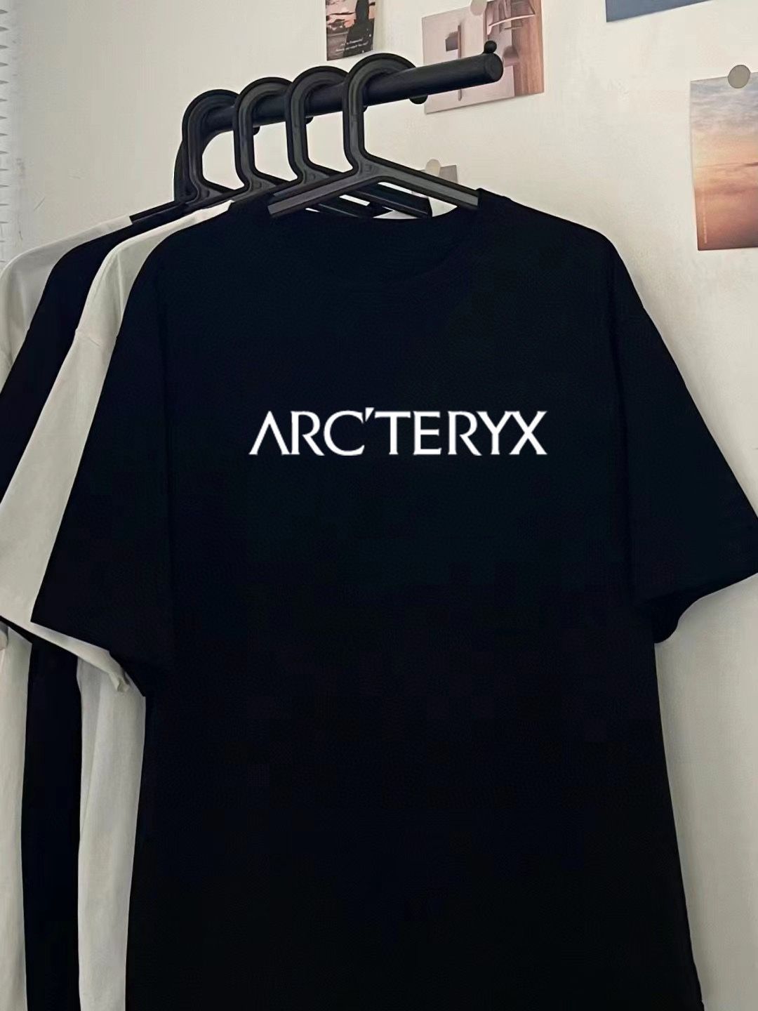 胸元大ロゴアルファベット 男女兼用カップル向けショートスリーブ