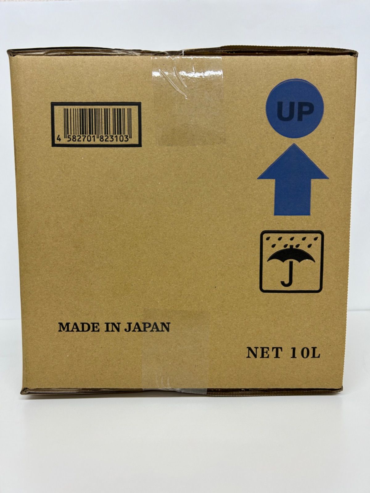 送料込【北海道と沖縄不可】アドブルー　10L ハイエース　トラック　ディーゼル アドブルー 新品発売 10L 1箱 ノズル 付き Adblue 高品位 尿素水