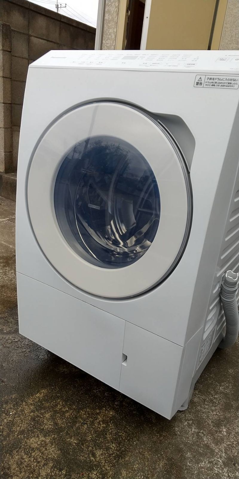 送料無料人気Panasonic 電気衣類乾燥機 4kg NH-D402P 送料無料 衣類乾燥機