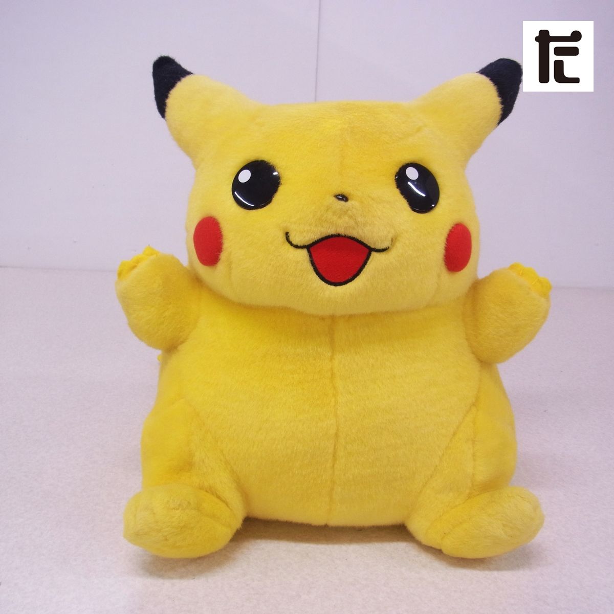 初期 ピカチュウ ぬいぐるみ 等身大 約40センチ ポケモン 初代 初期 ピカチュウ ぬいぐるみ 等身大 約40センチ ポケモン 初代