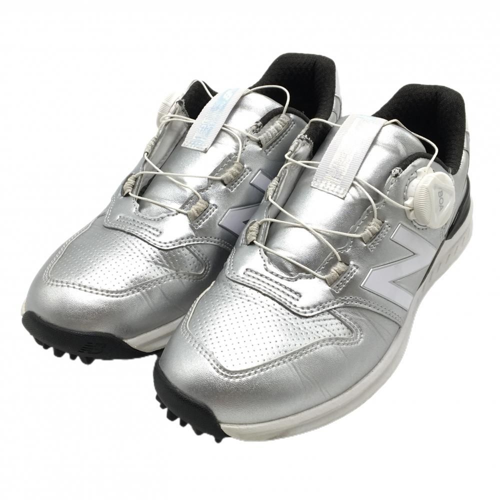 超 ニューバランス ゴルフシューズ シルバー スパイクレス ダイヤル式 BOA レディース 23.0 ゴルフウェア New Balance