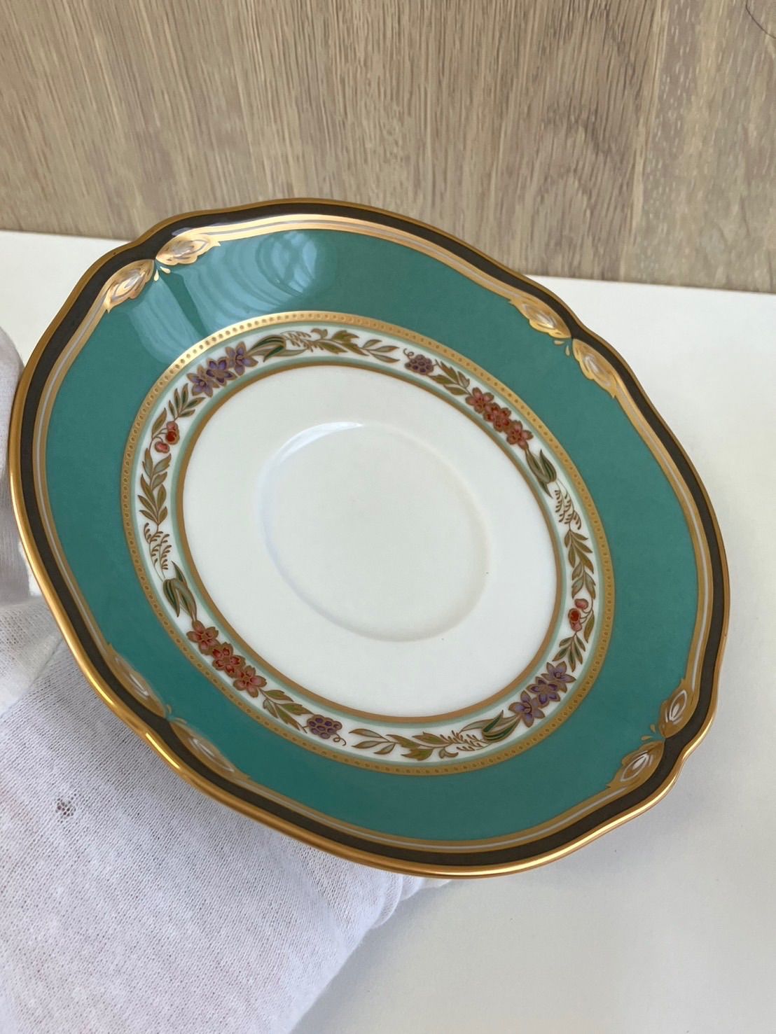 未使用保管品 ノリタケ ハナリンス カップ&ソーサー ペア グリーン 金彩 廃版品 Noritake HANARINSU 1523 m001 2110 ☆2客セット 美品☆NORITAKE ノリタケ ハナリンス カップ ソーサー