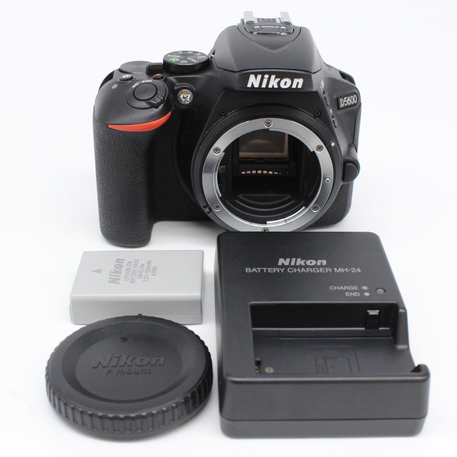 □5232ショット□ NikonD5600 235011 □ほぼ新品□ - メルカリ 