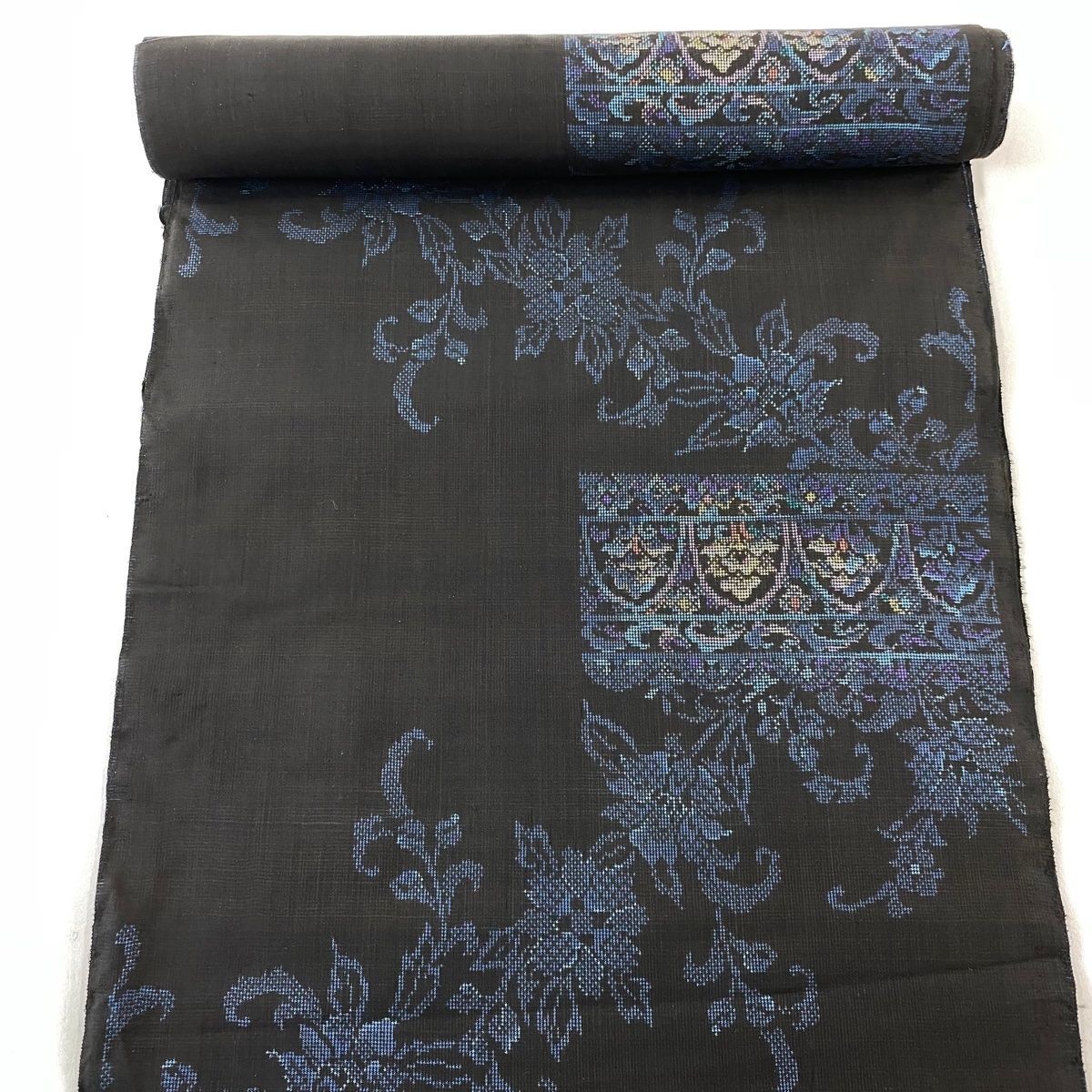 反物 大島紬 証紙 純泥染 草花 黒 正絹