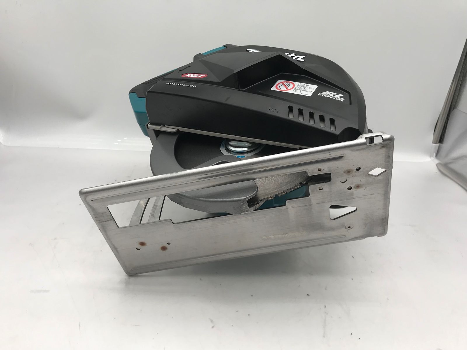 品 Makita|マキタ 40V185㎜充電式チップソーカッタ CS001GRMX IT8YOQ0RX317 エコツール小牧ｲﾝﾀｰ店 M02 HRDEVELOPMENT_JP