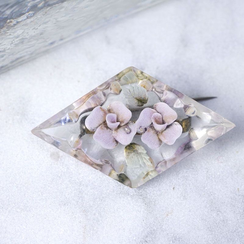 レジンヘアゴム・ポニーフック・ブローチ・ネックレス・ホルダーNo.914