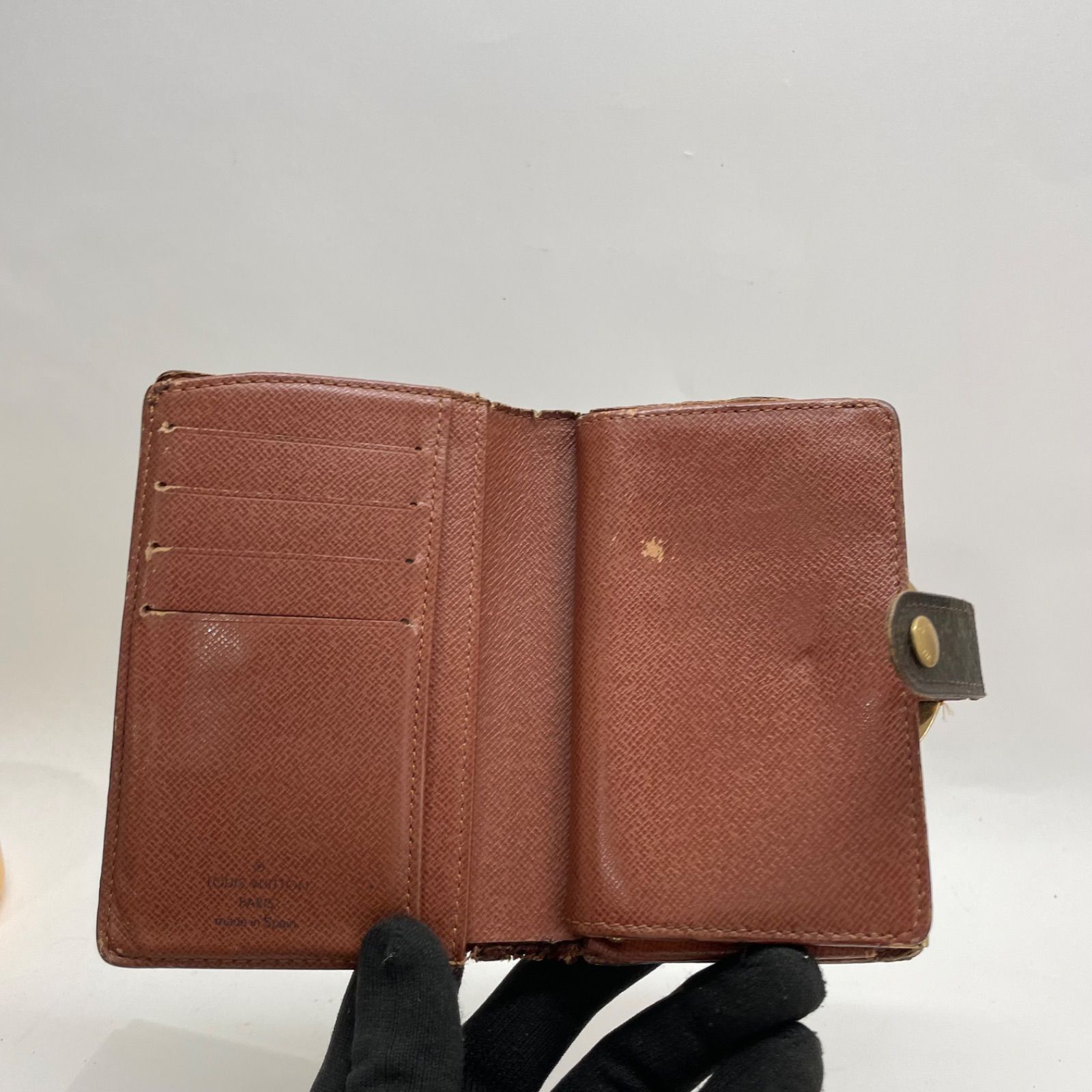 【ジャンク品】ルイ・ヴィトンお財布 ジッピー・ウォレット モノグラム・アンプラント｜ルイ