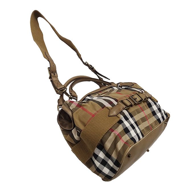 バーバリー BURBERRY