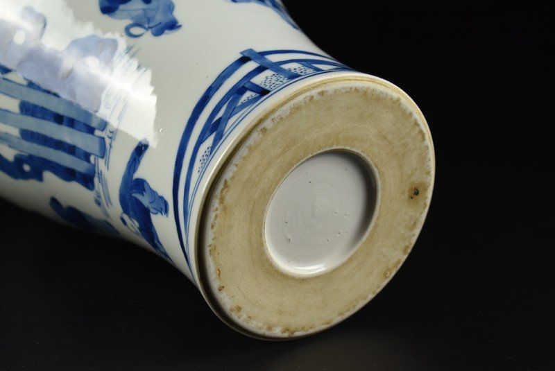 中国古美術　清時代染付人物梅瓶 F-004 中国古美術　清時代染付人物梅瓶 F-004