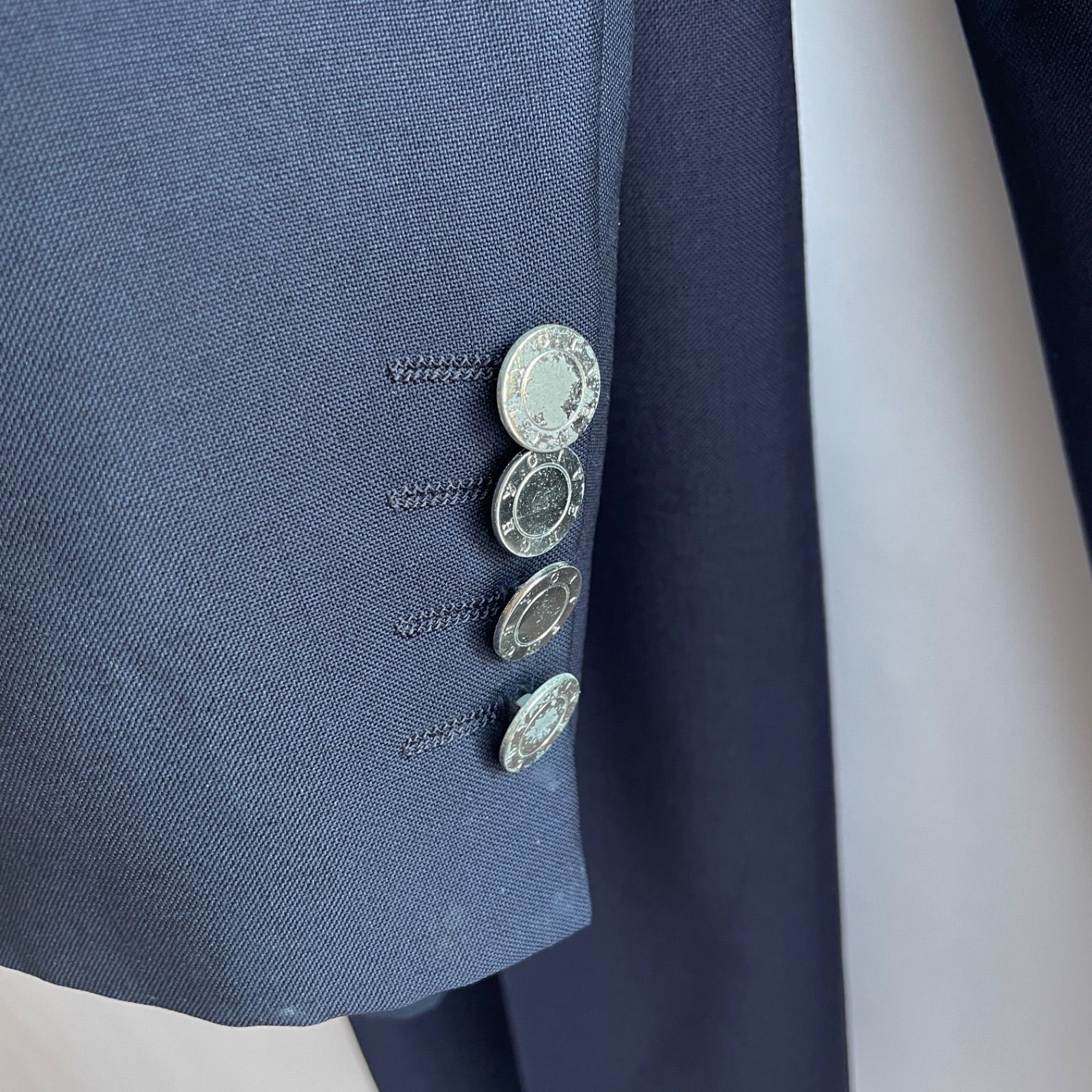 極美品✨ジバンシー セットアップ スーツ 大きいサイズ 42 XL ネイビー 紺 大きいサイズ！／レディーススーツネイビー編｜関谷 晴香【AOKI