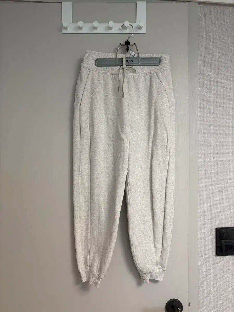 lululemon ルルレモン スキューバ ハイウエスト リラックスした ジョガー アジアフィット M サイズ 販売しています DECORATOM_COM_BR