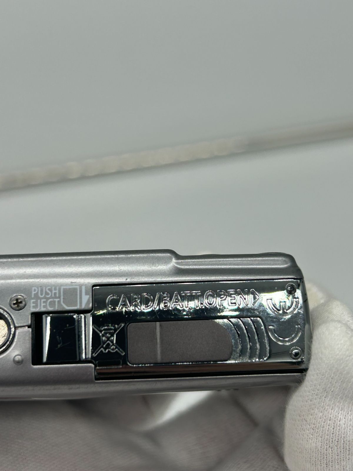 Canon IXY DIGITAL 900 is シルバー #52