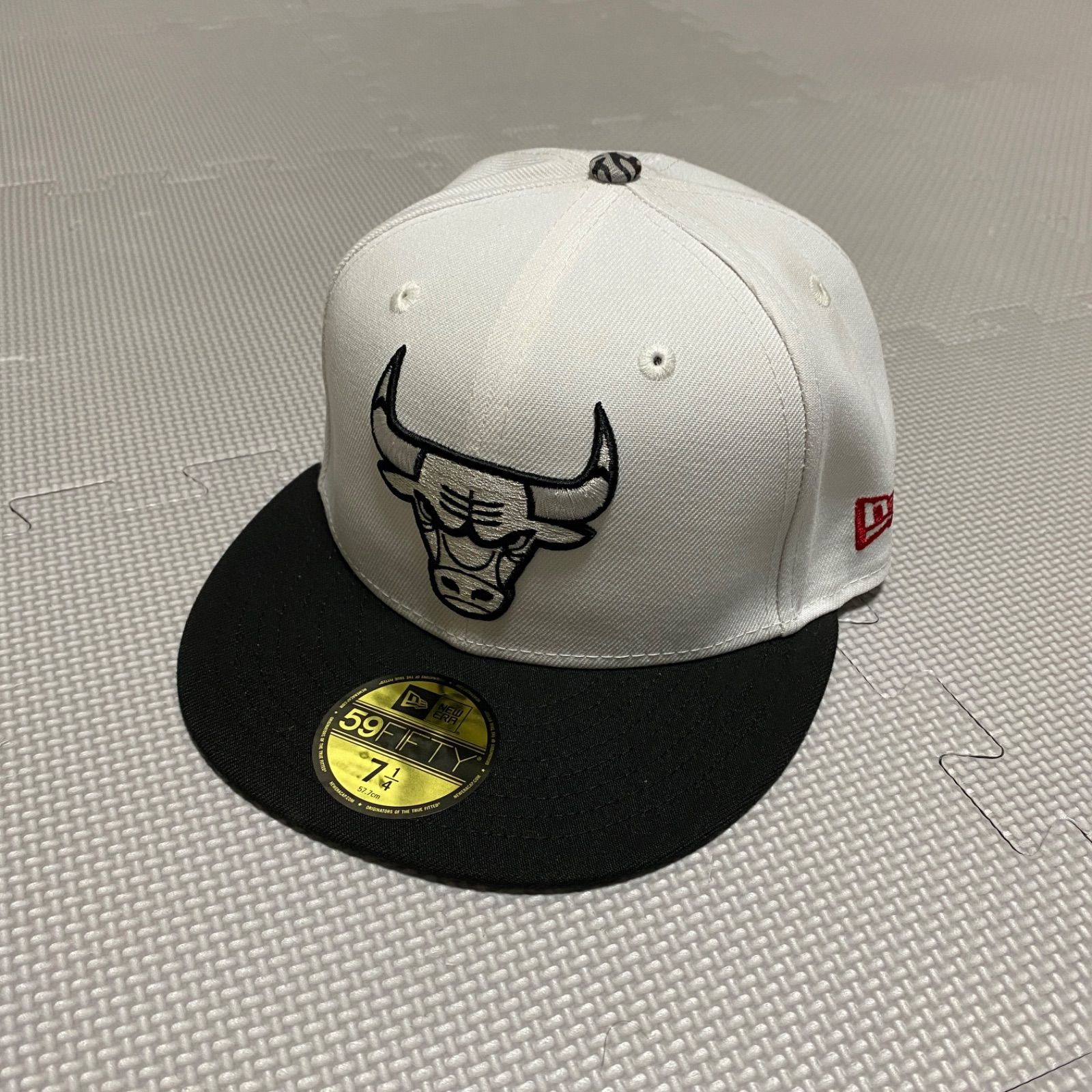 NEWERA》ニューエラ シカゴ ブルズ 59FIFTY 2トーン キャップ ホワイト