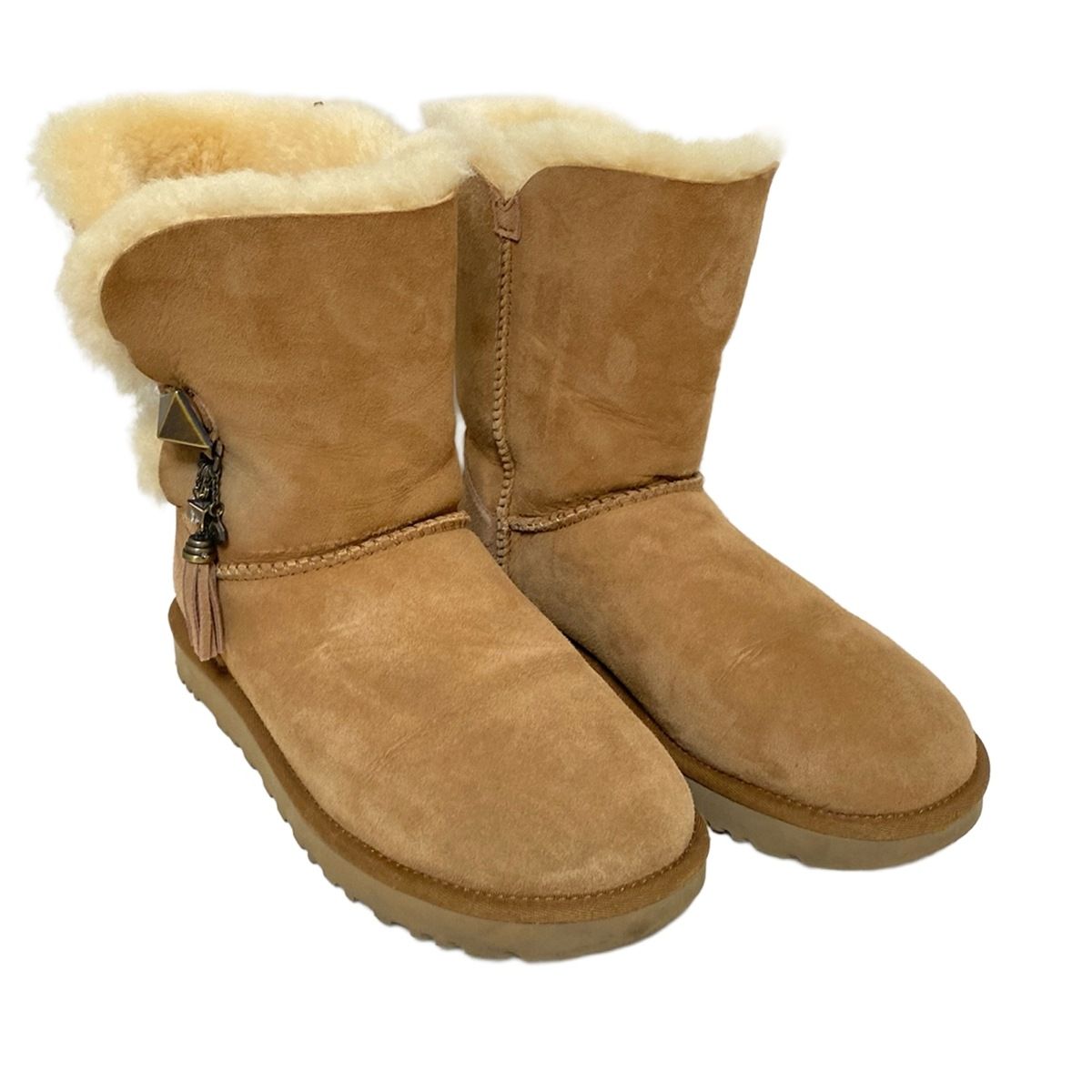 ライトブラウン