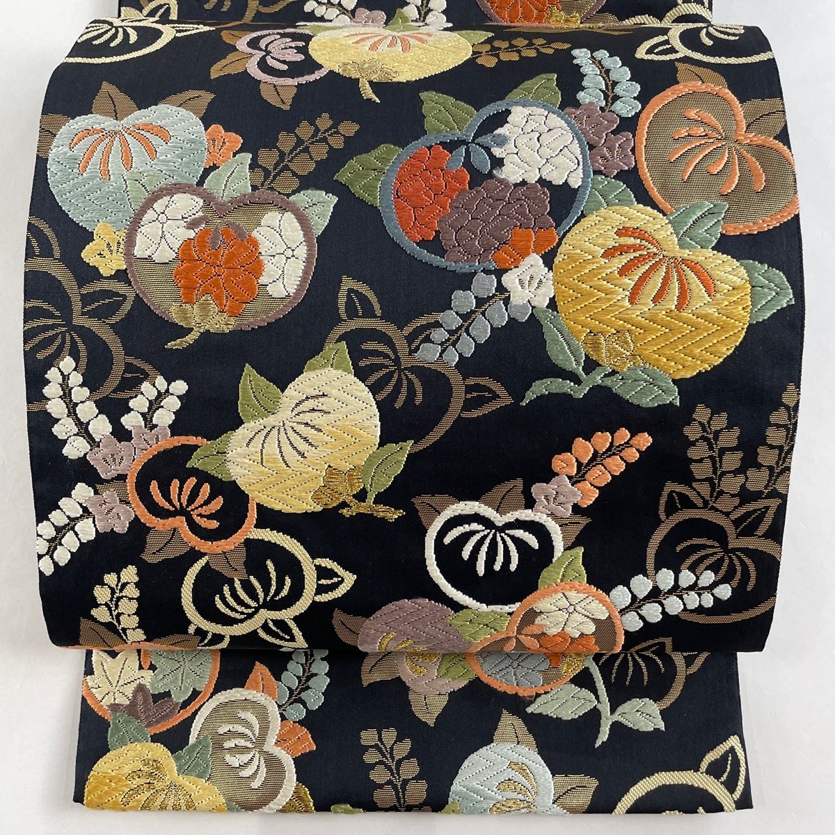 袋帯唐織橘紋菊花紋菖蒲文金糸 着物063a p