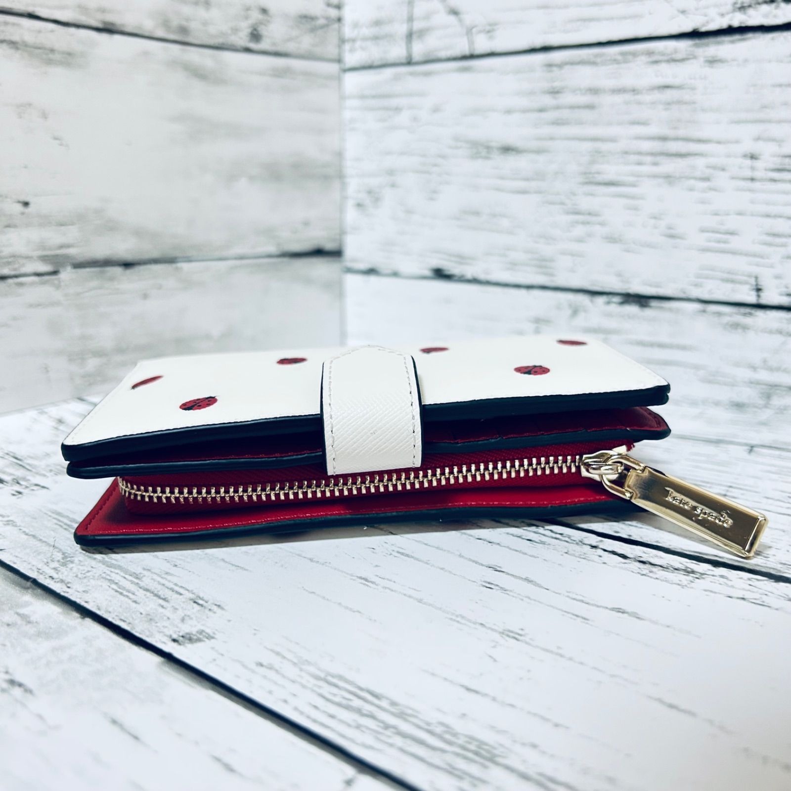✨未使用✨kate spade ケイトスペード　2つ折り財布 てんとう虫 kate spade NEW YORK（ケイト・スペード ニューヨーク） ケイト