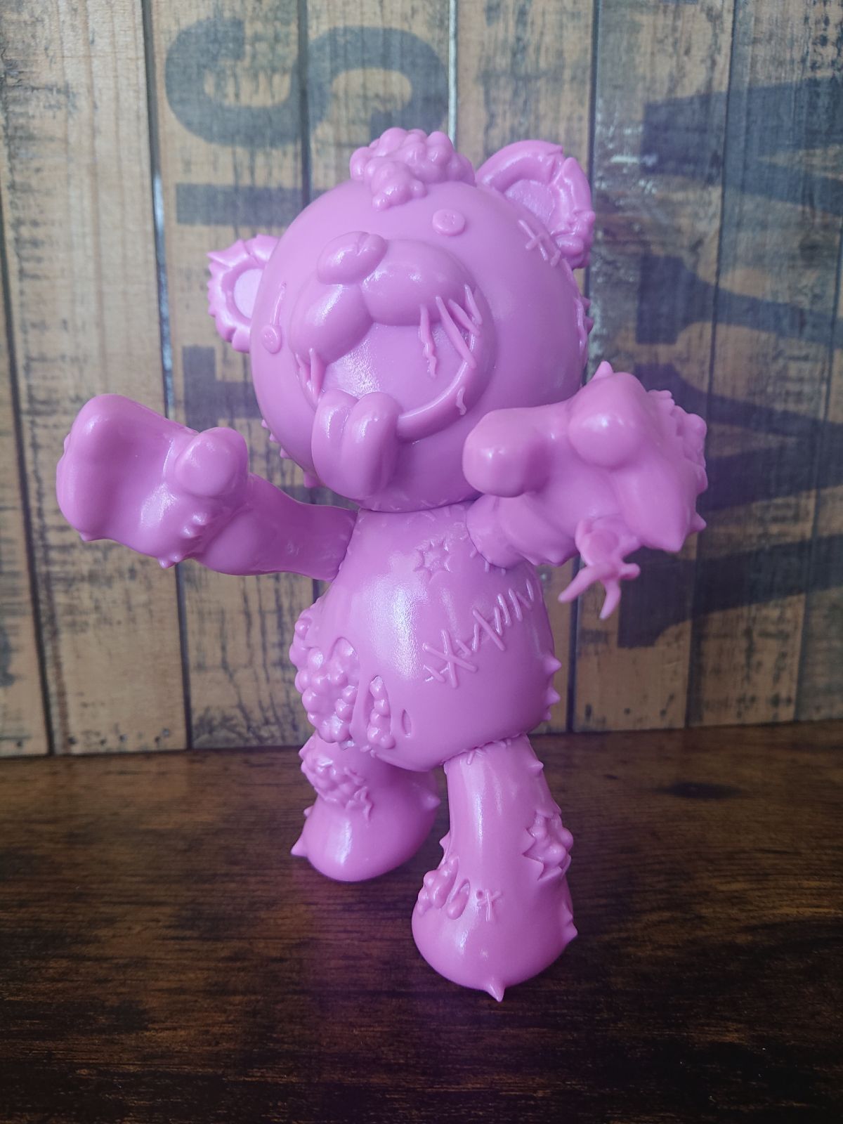 ゾンベアー ソフビフィギュア スタンダードピンクver【素体】 - メルカリ