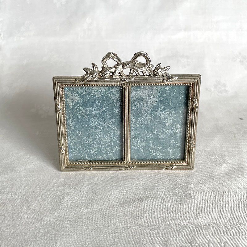 フランス アンティーク 薔薇の装飾 フォトフレーム 写真立て オーバル 真鍮 フランス アンティーク 薔薇の装飾 フォトフレーム 写真立て オーバル