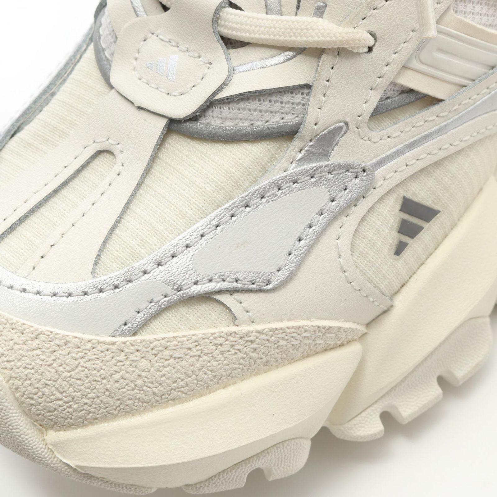 アディダス adidas スニーカー VENTO XLG RUNNER DELUXE IH7795