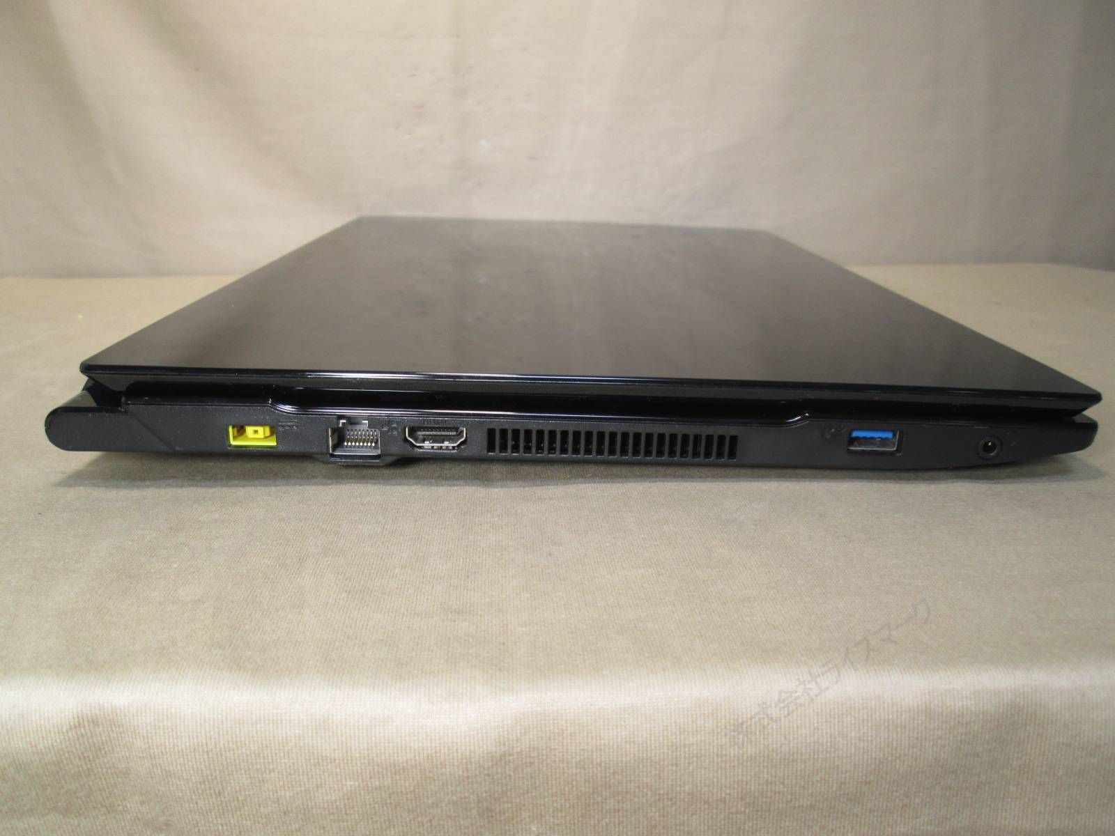 富士通FH77/B1　Core i7-7700　SSD256GB　HDD1TB 富士通FH77/B1 Core i7-7700 SSD256GB HDD1TB 富士通FH77/B1 Core i7