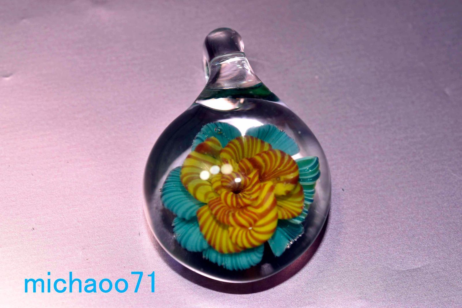 フラワー ガラスのペンダントトップ (12110-P21)GLASS FLOWER 透き通っ