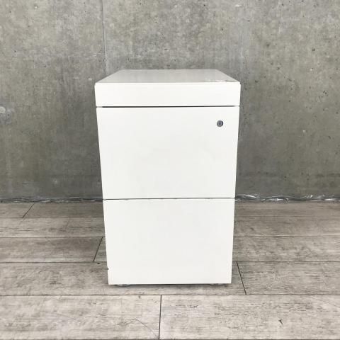 イトーキ