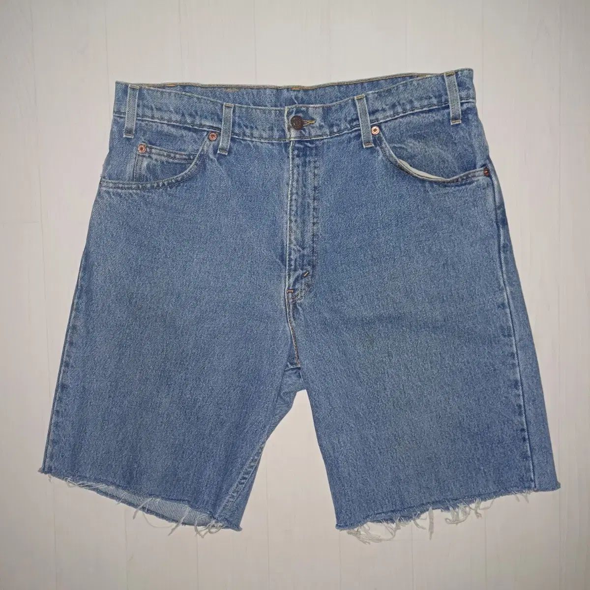 90s LEVI S リーバイス 550 カットオフ