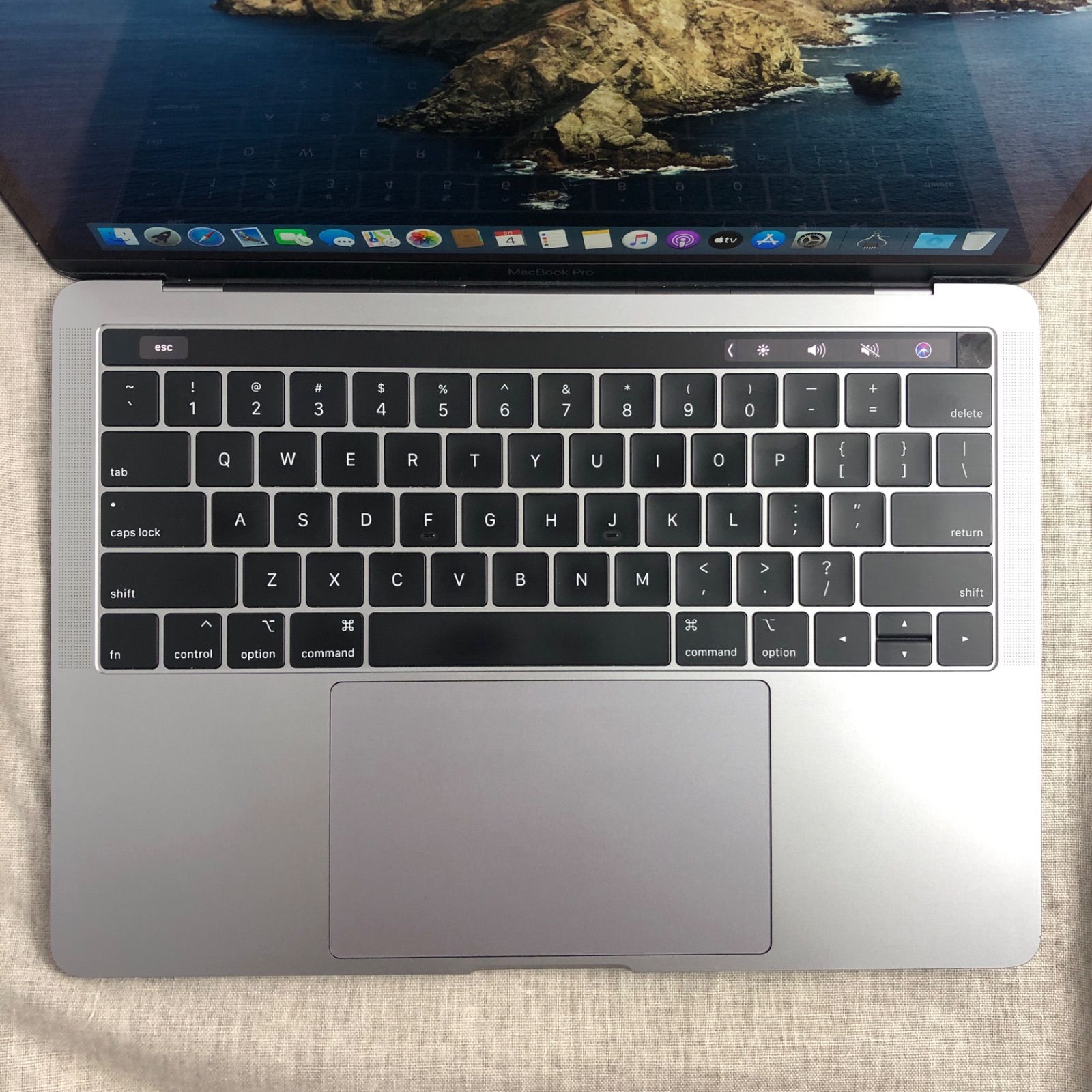 本体のみ】Apple MacBook Pro (13インチ, 2019, Thunderbolt 3ポート x