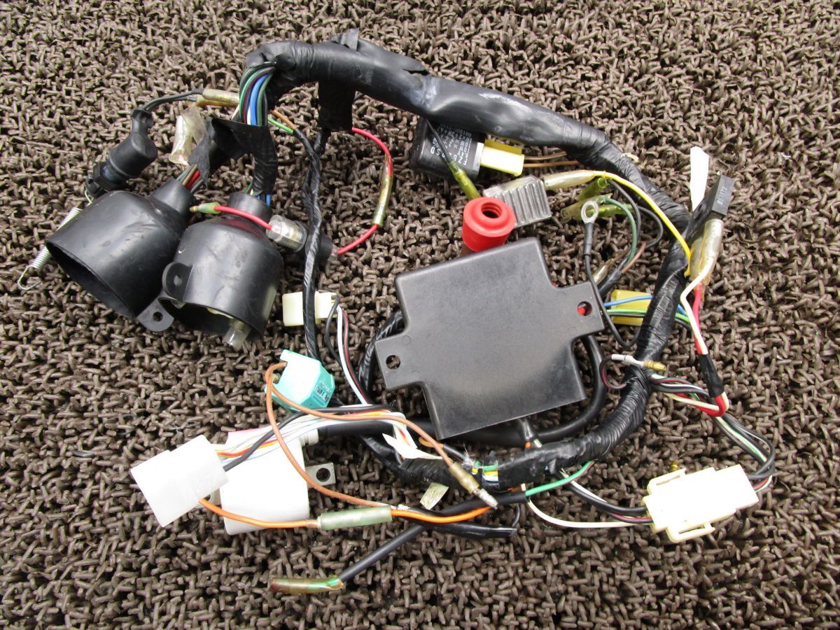 DT50 メインハーネス △A3499 CDI レギュレター イグニッションコイル NGK コイルキャップ 17W ヤマハ 5R2 キャブ車 6V