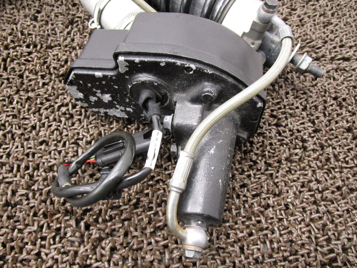 フロントサスペンション