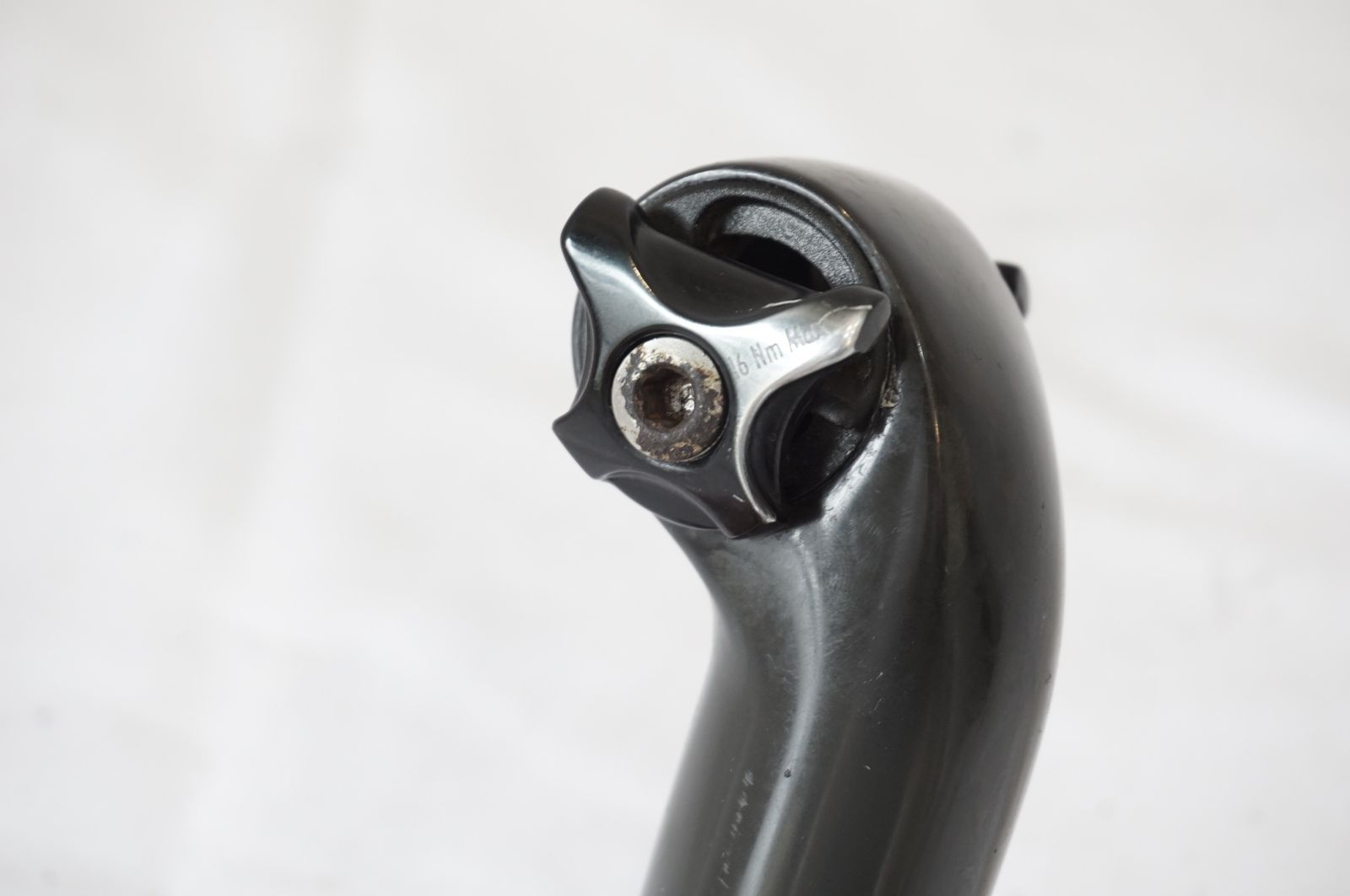 BONTRAGER RIDETUNED カーボンシートマストキャップ カーボンシートマストキャップ (7mmラウンドイヤー) - Trek Bikes (JP)