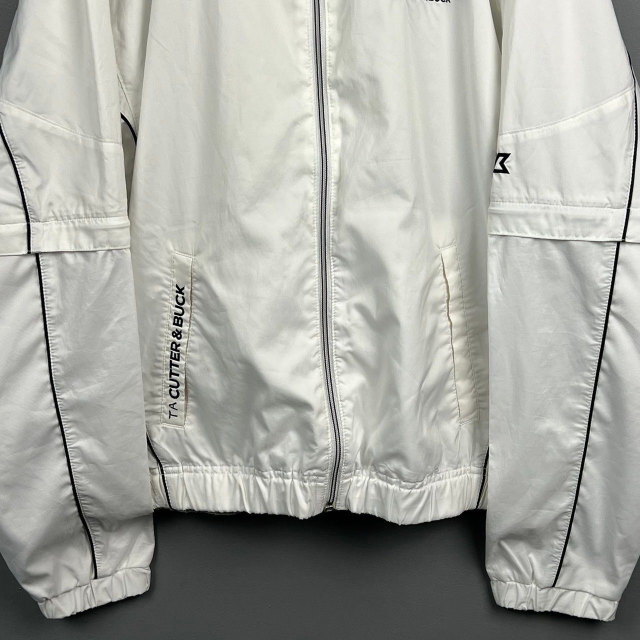 CUTTER&BUCK ゴルフウェア ウィンドブレーカー 2way ジャケット 半袖・長袖 ジップアップ ロゴ刺繍 ホワイト 白 メンズ L  2025年最新】Yahoo!オークション - カッター＆バック(ジャンパー、ジャケット ウエア（男性用）)の中古品・新品・未使用品一覧