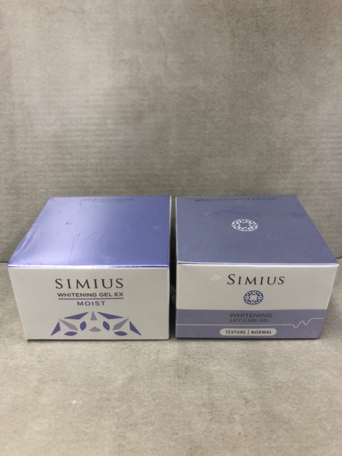 R939 SIMIUS シミウス 薬用ホワイトニング リフトケアジェル(保湿ジェルクリーム) 60g、薬用ホワイトニングジェルEX モイスト(しっとり)  60g  2点セット