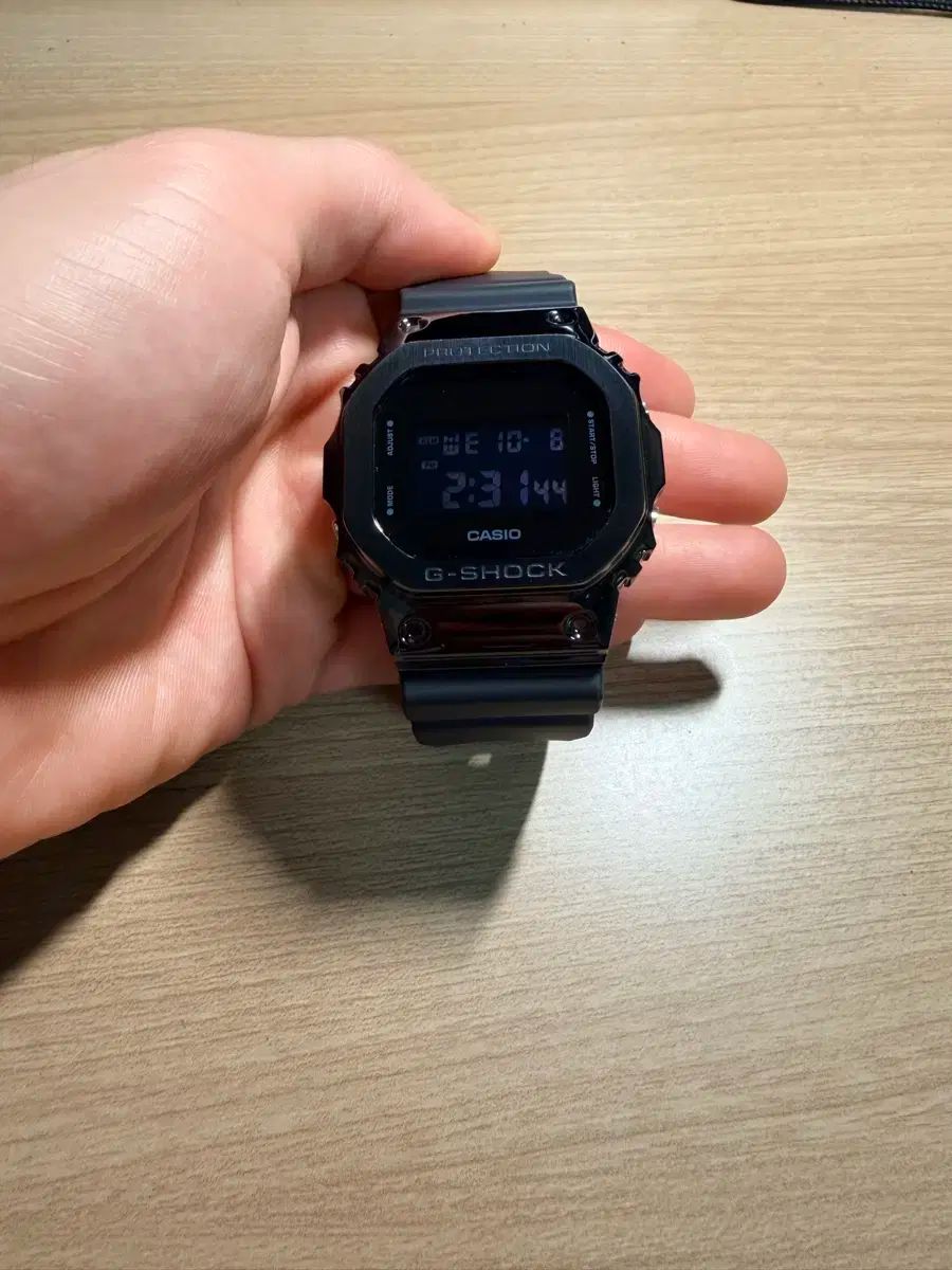 Gm5600ub ー 1dr チュ ウジェ ウォッチ