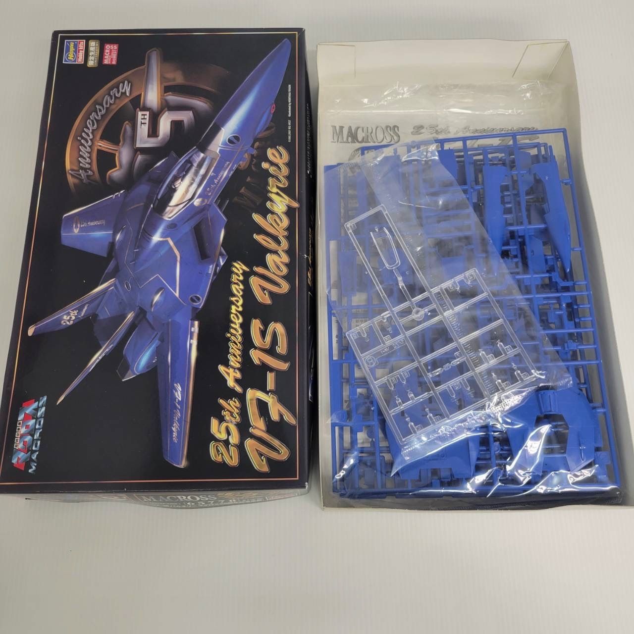 未組立 ハセガワ1/72 VF-1J バルキリー マクロス35th 未組立 ハセガワ1/72 VF-1J バルキリー マクロス35th