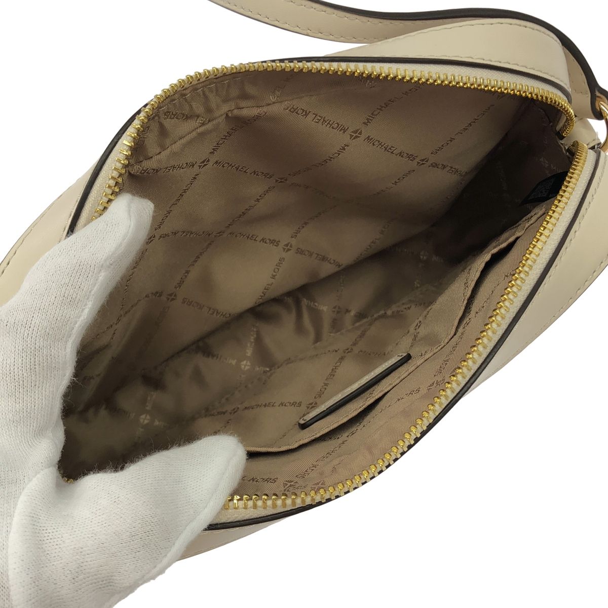 中古・美品】 MICHAEL KORS マイケルコース ジェットセット アイテム 